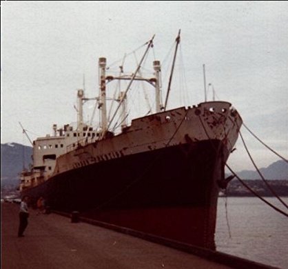 A picture containing boat, outdoor, ship, watercraft

Description automatically generated